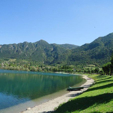 Villa Ninfea Crone Bagian luar foto